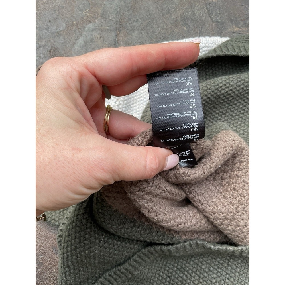 Kuhl Bella Stripe Sweater in Small - Picture 9 of 10